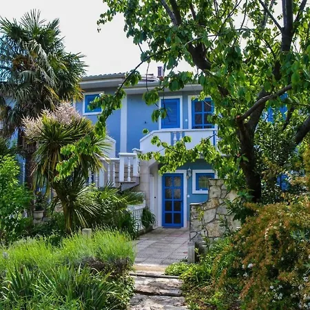 Appartement Toni By Interhome